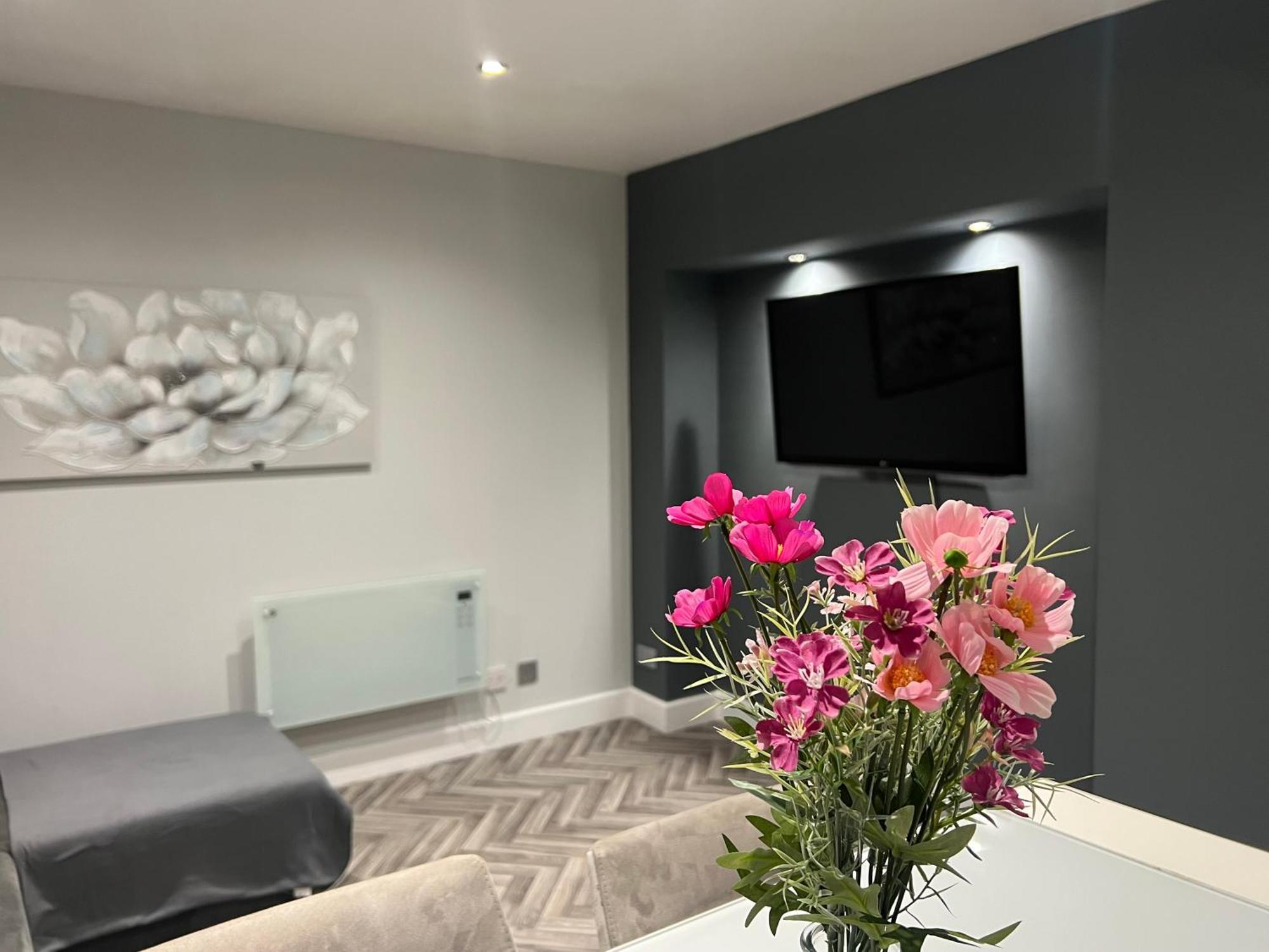 Broadway Retreat With Free Parking Appartement Herne Bay Buitenkant foto