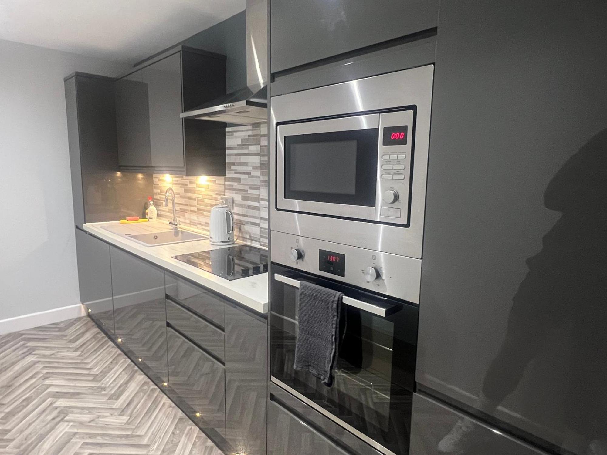 Broadway Retreat With Free Parking Appartement Herne Bay Buitenkant foto